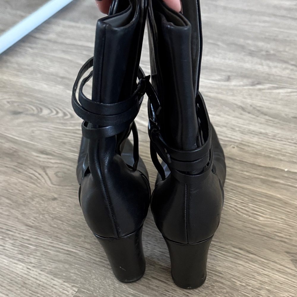 Jil Sander Black Leather Wrap-Strap Block Heel Ankle Boots - Picture 5 of 5